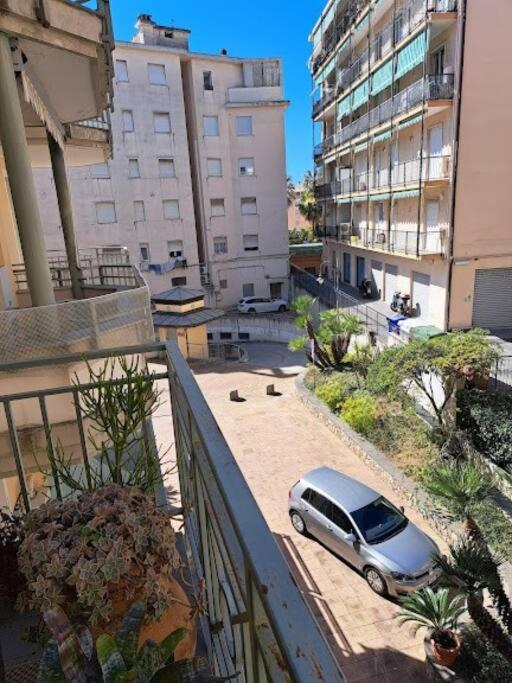 Apartmán Centrale Vicino Spiagge E Ciclabile + Box-Auto ! Arma di Taggia Exteriér fotografie