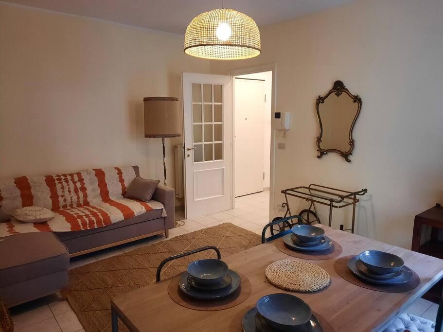 Apartmán Centrale Vicino Spiagge E Ciclabile + Box-Auto ! Arma di Taggia Exteriér fotografie