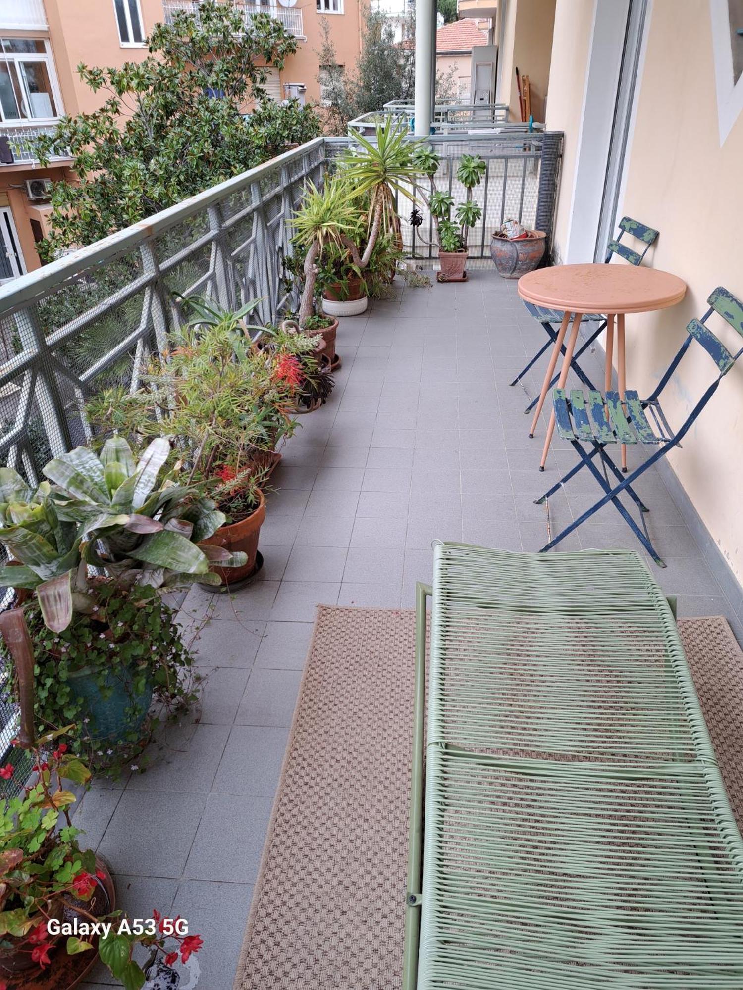 Apartmán Centrale Vicino Spiagge E Ciclabile + Box-Auto ! Arma di Taggia Exteriér fotografie